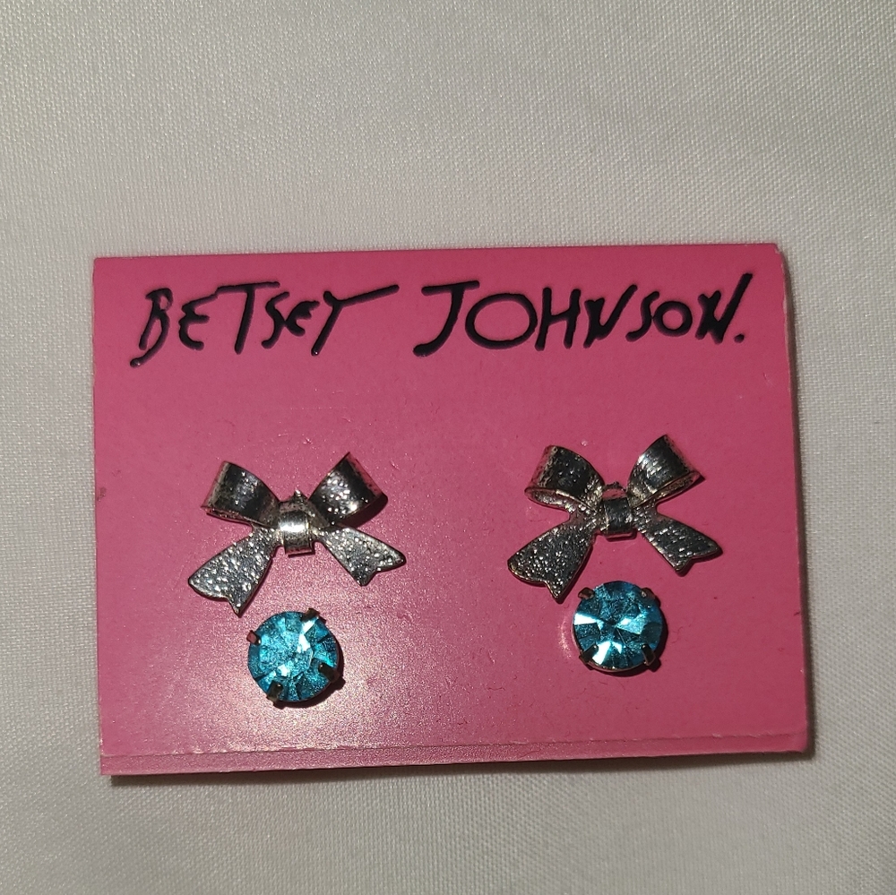 Betsey J Silver Bow & Blue Stone Set of 2 Earrings